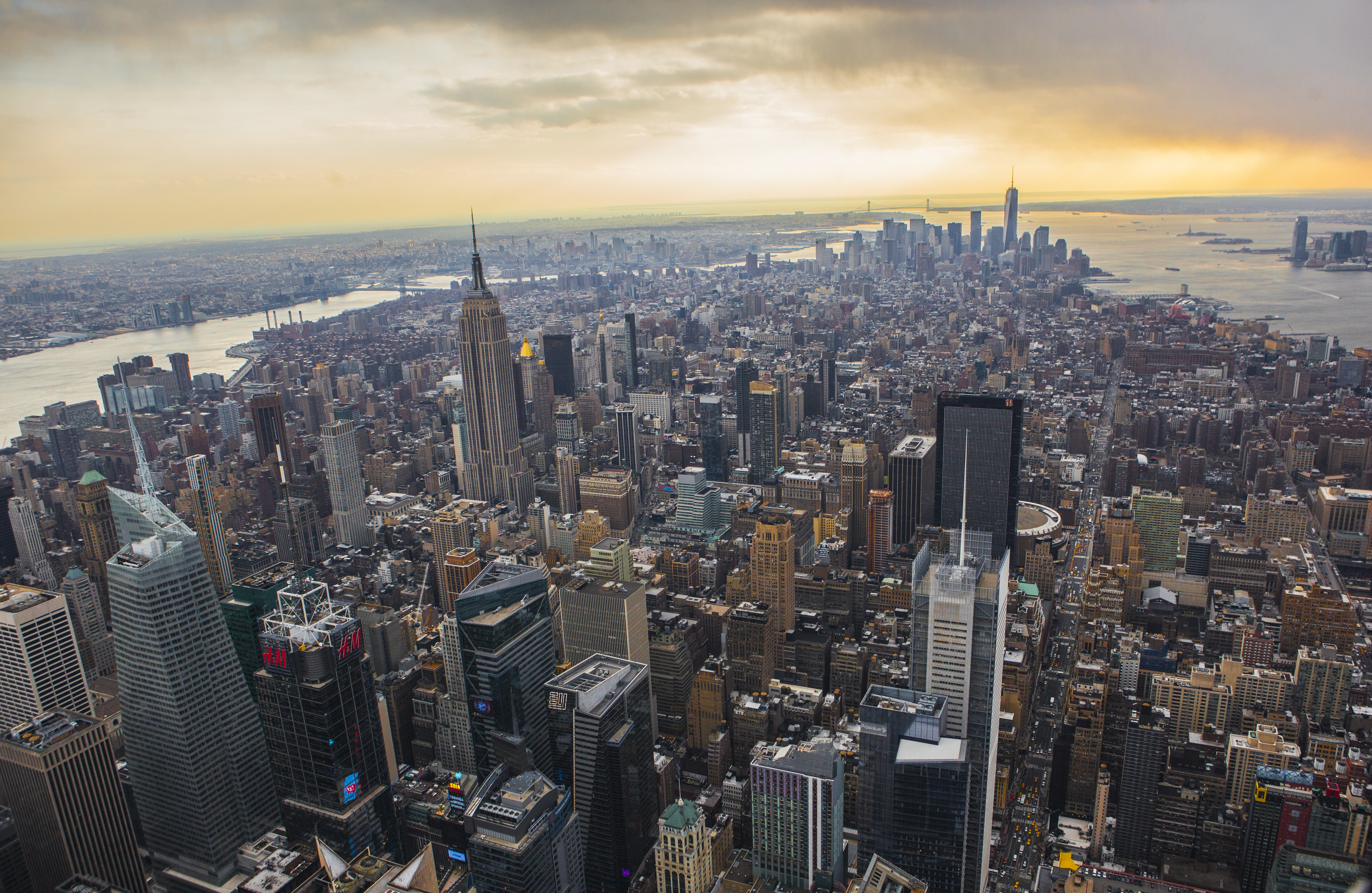 Columbia University and Manhattan, aerial view